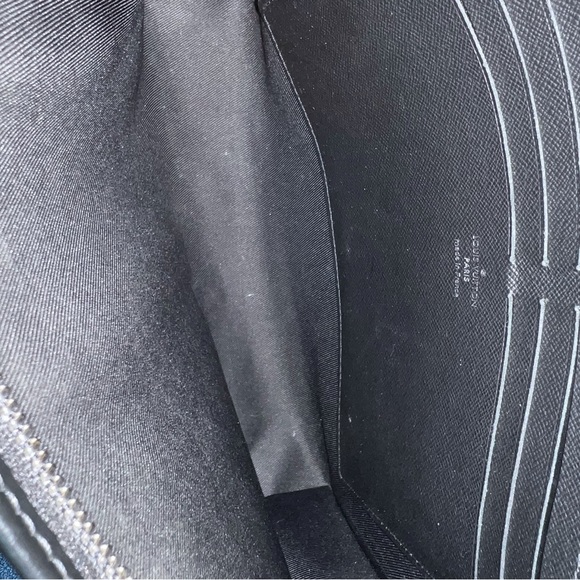 Men LARGE POCHETTE ECLIPSE VOYAGE ZIPPER CLOSURE - Picture 4 of 10